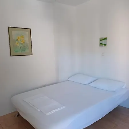 Zeleno * Makarska